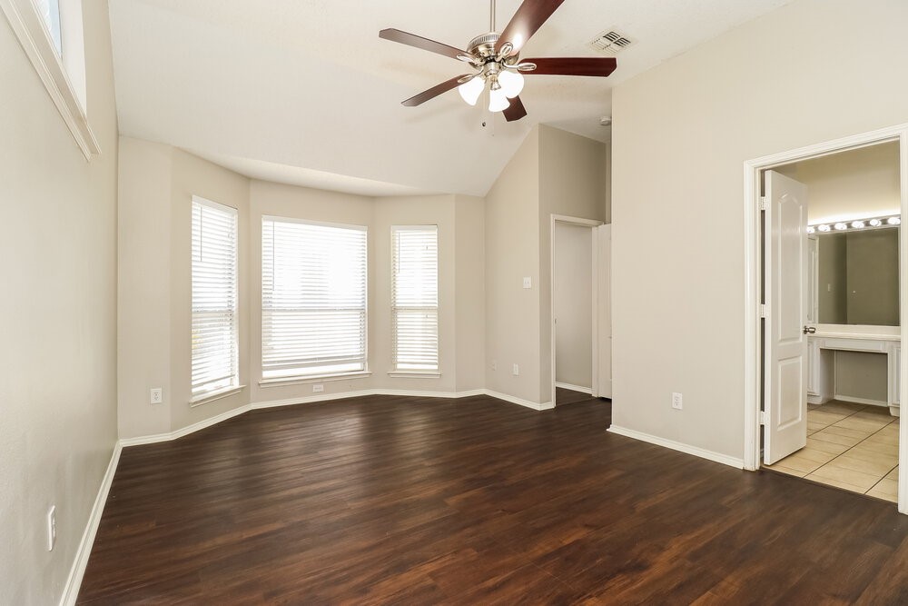 4340 Estes Park Road , Haltom City, TX, 76137 | 20716085 | Realty Texas LLC