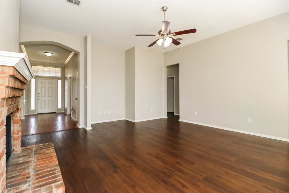 4340 Estes Park Road , Haltom City, TX, 76137 | 20716085 | Realty Texas LLC