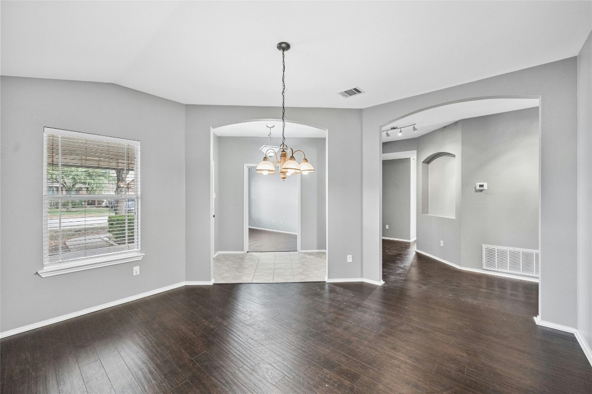 500 Glen Valley Lane 