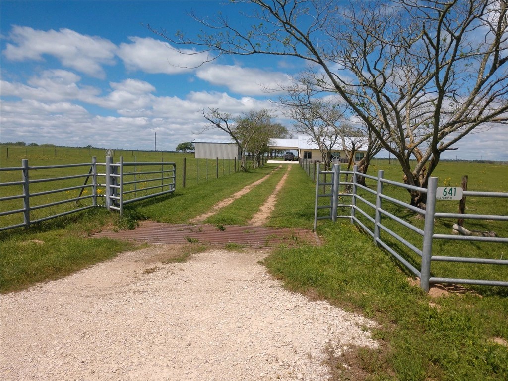 641 Old Potato Road , Paige, TX, 78659 | 9397362 | Realty Texas LLC