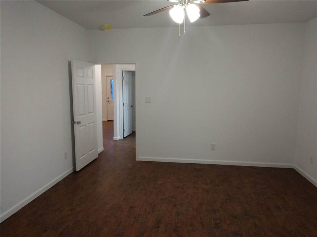641 Old Potato Road , Paige, TX, 78659 | 9397362 | Realty Texas LLC
