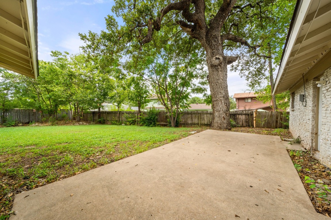 2115 Gaston Place Drive , Austin, TX, 78723 | 4018165 | Realty Texas LLC