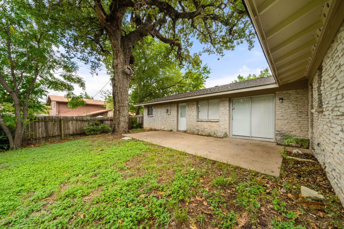 2115 Gaston Place Drive , Austin, TX, 78723 | 4018165 | Realty Texas LLC