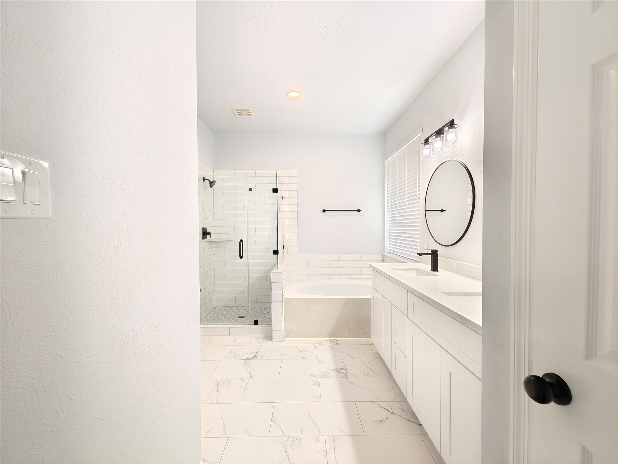811 Featherbrook Court , Sugar Land, TX, 77479 | 53342392 | Realty Texas LLC