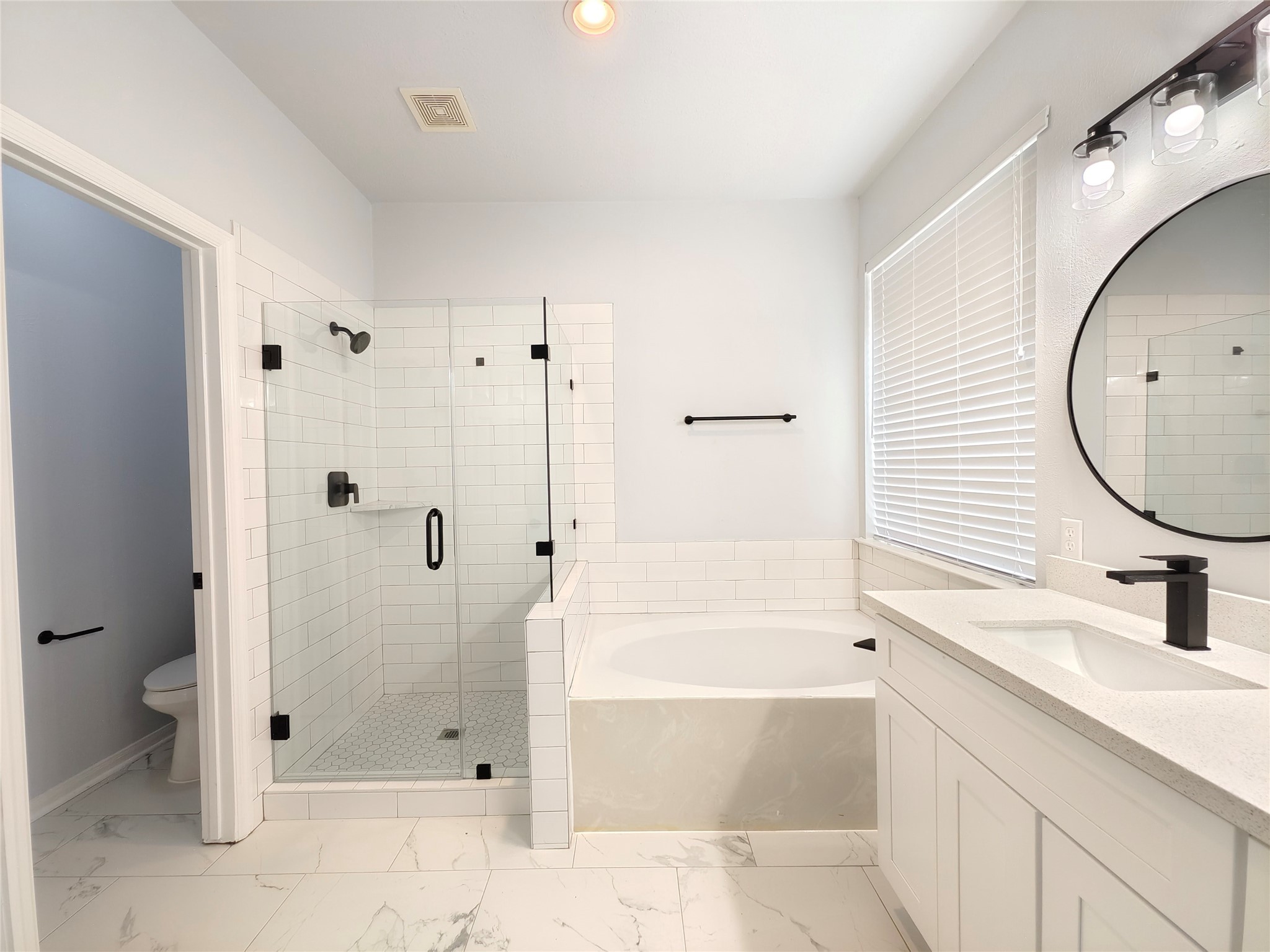 811 Featherbrook Court , Sugar Land, TX, 77479 | 53342392 | Realty Texas LLC
