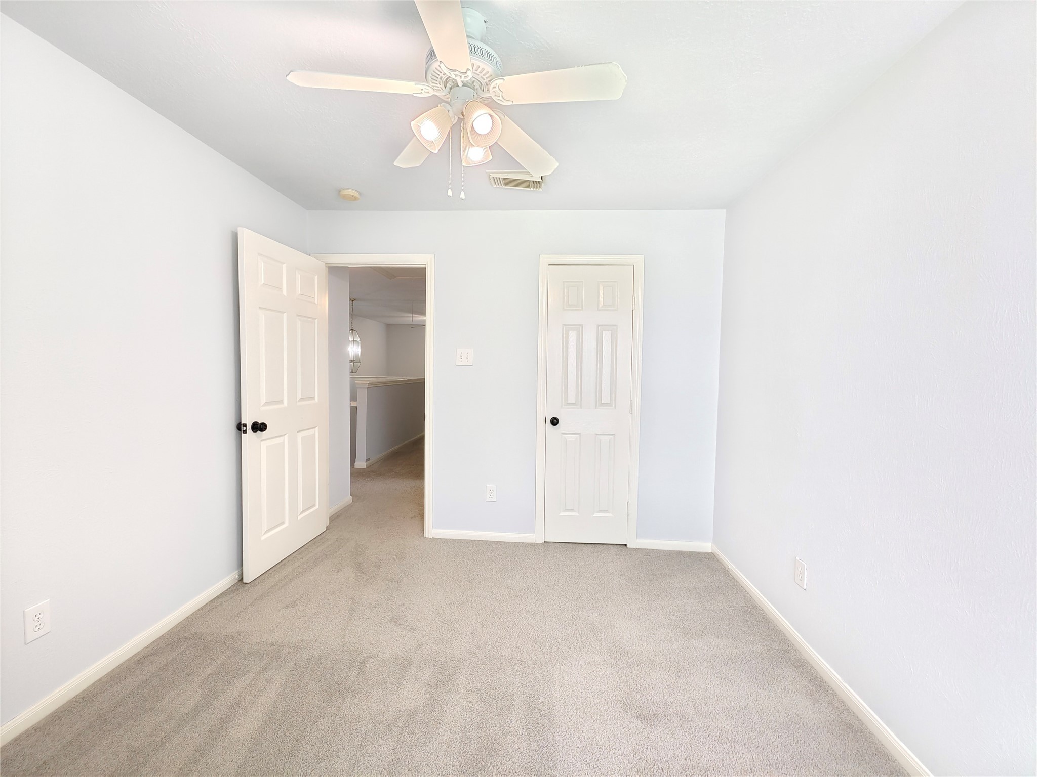 811 Featherbrook Court , Sugar Land, TX, 77479 | 53342392 | Realty Texas LLC