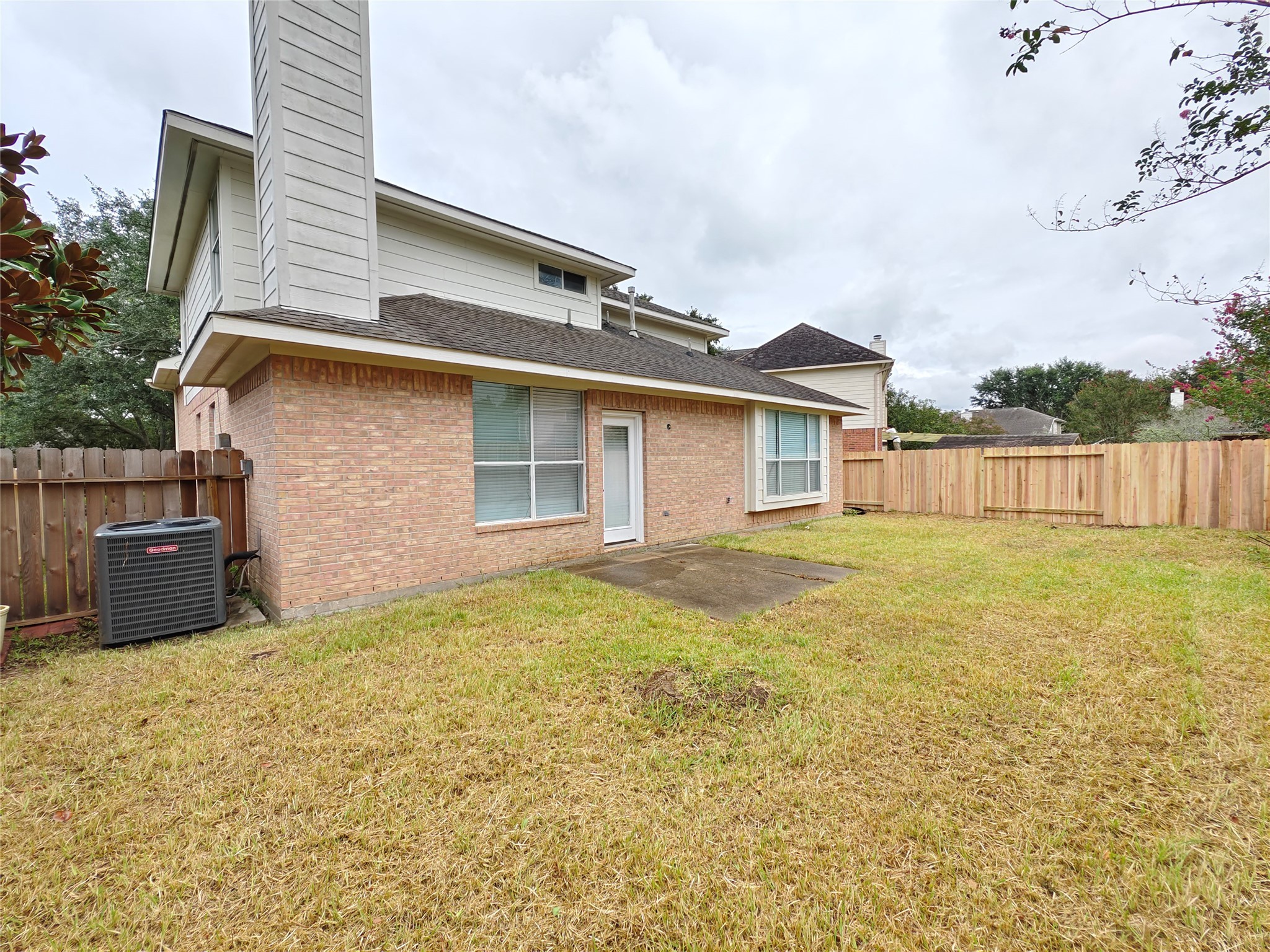 811 Featherbrook Court , Sugar Land, TX, 77479 | 53342392 | Realty Texas LLC