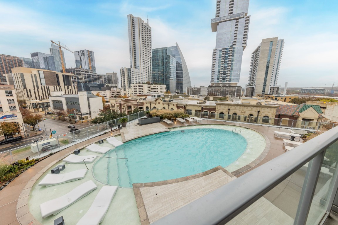 501 West Avenue 705 , Austin, TX, 78701 | 7295794 | Realty Texas LLC