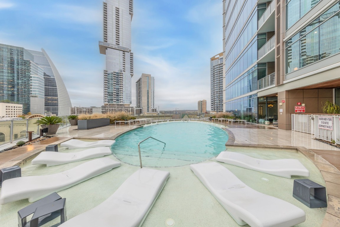 501 West Avenue 705 , Austin, TX, 78701 | 7295794 | Realty Texas LLC