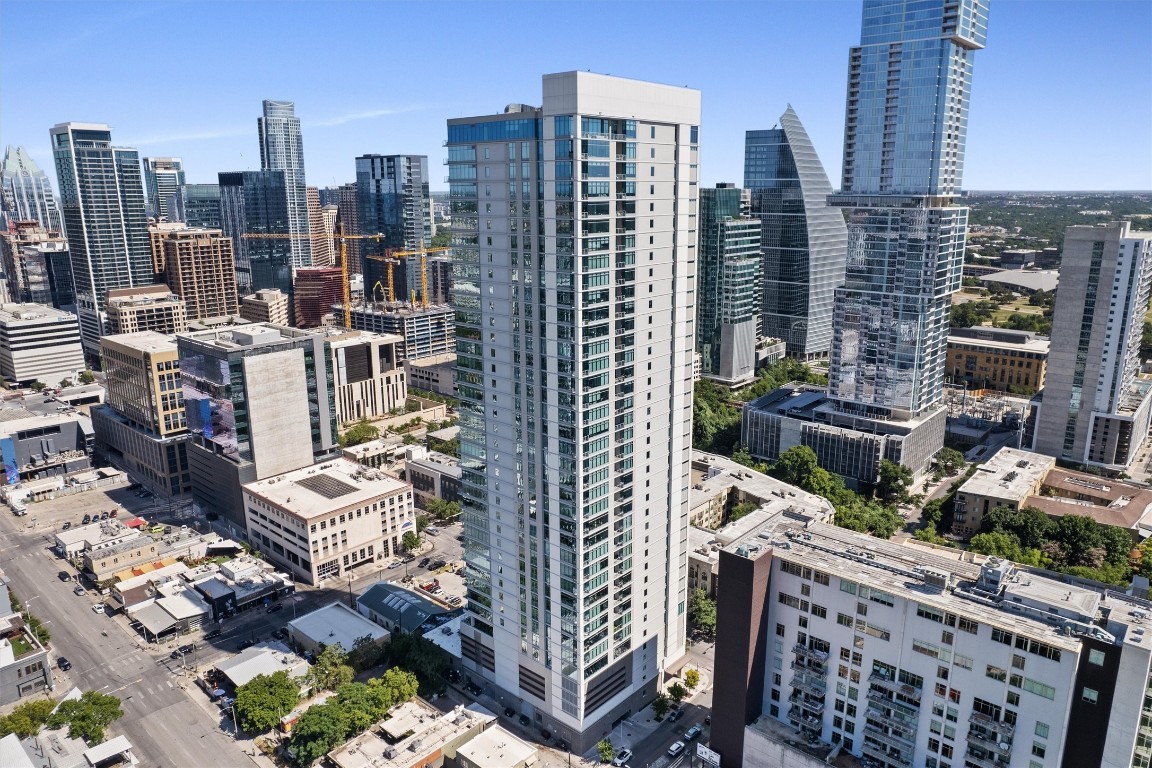 501 West Avenue 705 , Austin, TX, 78701 | 7295794 | Realty Texas LLC