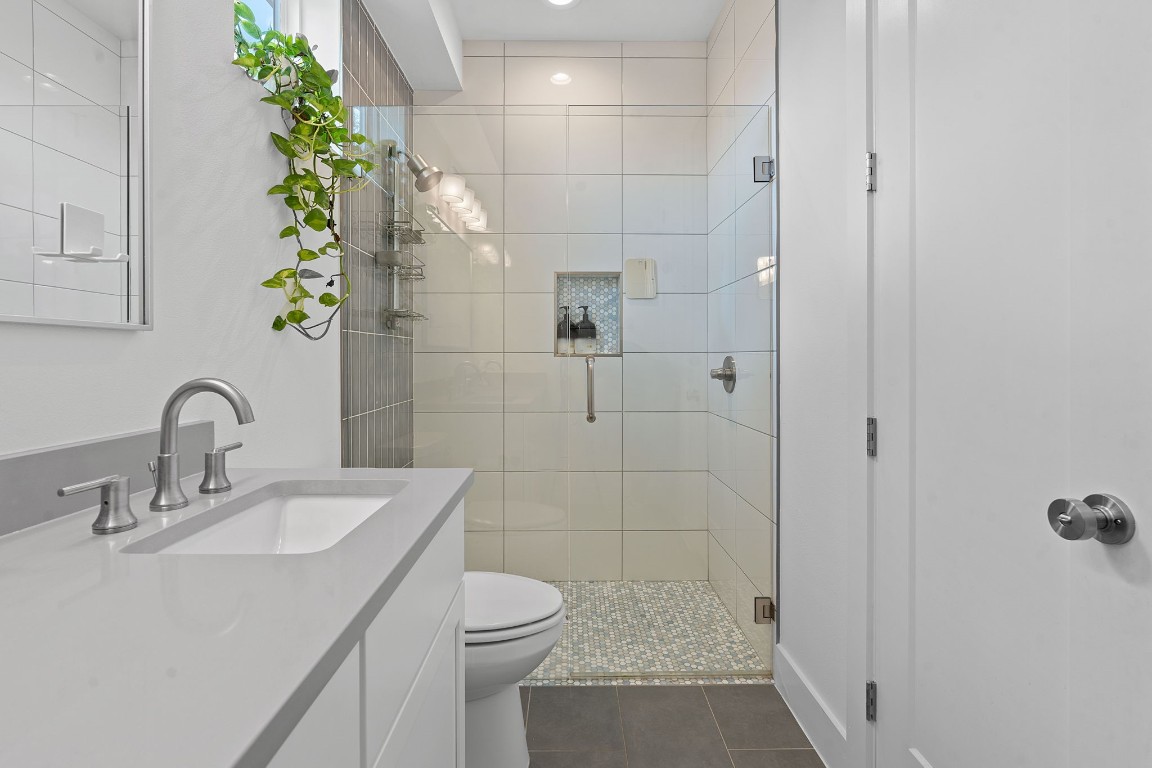 5208 Rogers Lane 2 , Austin, TX, 78724 | 5944245 | Realty Texas LLC