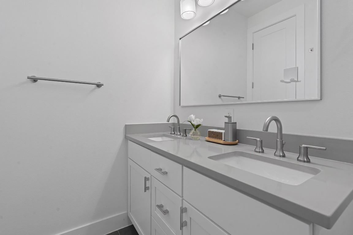 5208 Rogers Lane 2 , Austin, TX, 78724 | 5944245 | Realty Texas LLC