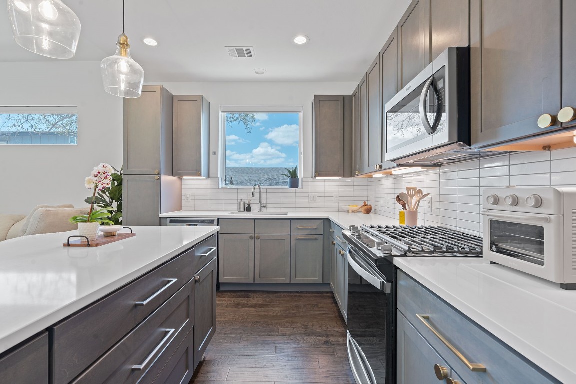 5208 Rogers Lane 2 , Austin, TX, 78724 | 5944245 | Realty Texas LLC