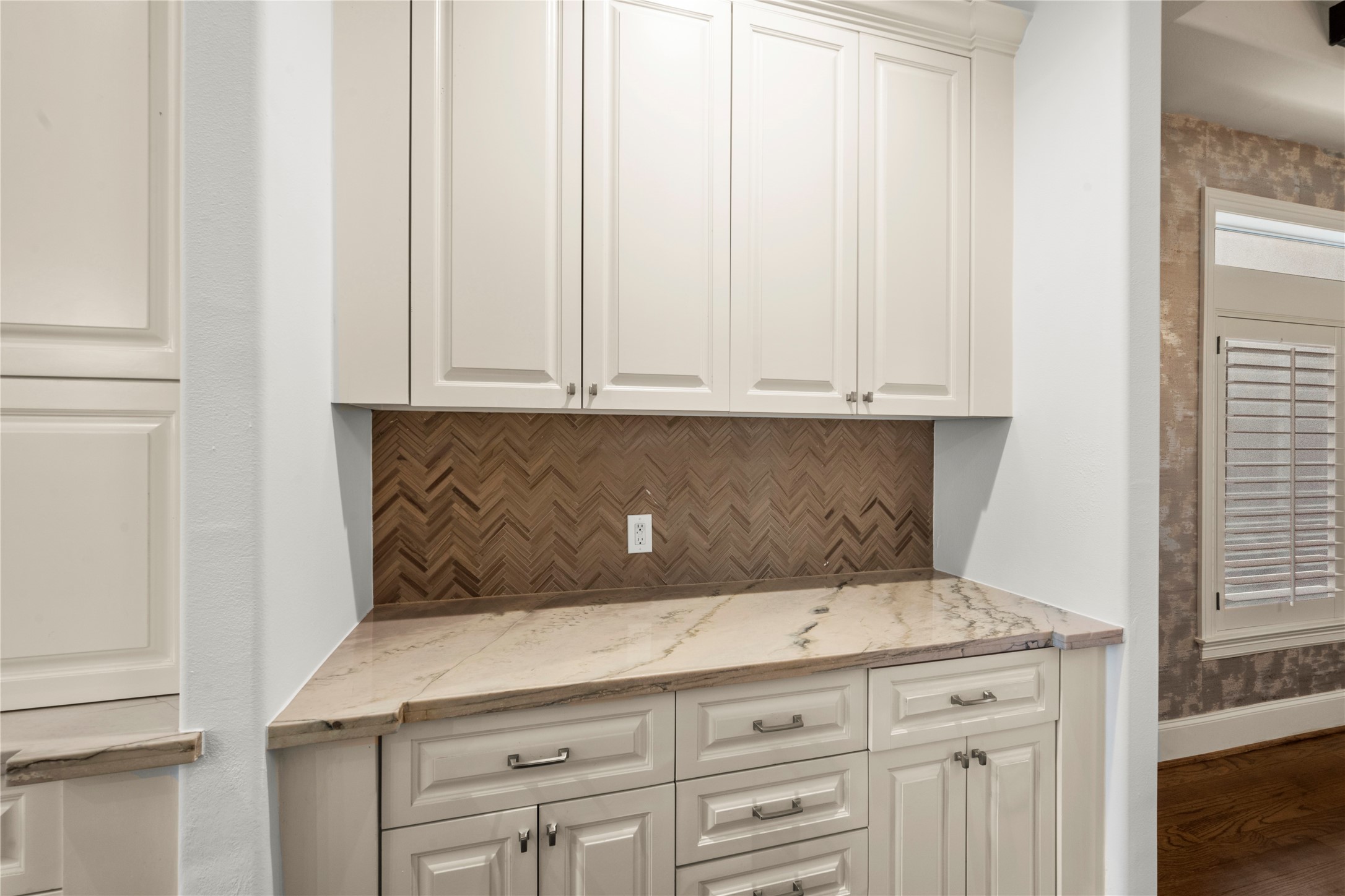 1518 Whispering Pines Drive , Houston, TX, 77055 | 79298235 | Realty Texas LLC