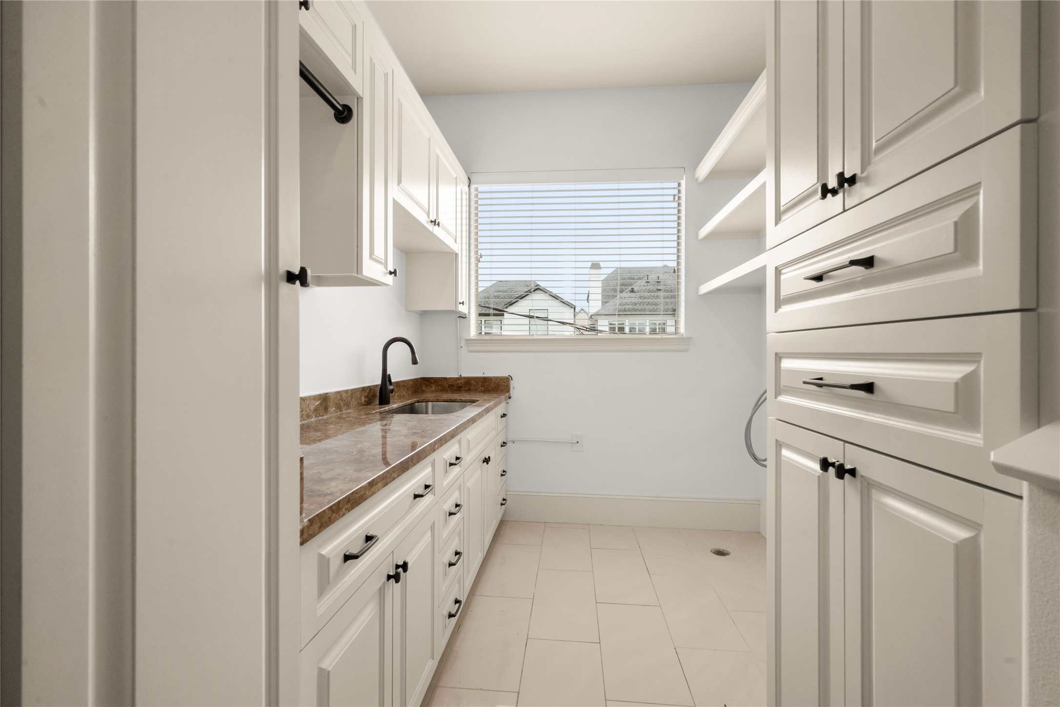 1518 Whispering Pines Drive , Houston, TX, 77055 | 79298235 | Realty Texas LLC