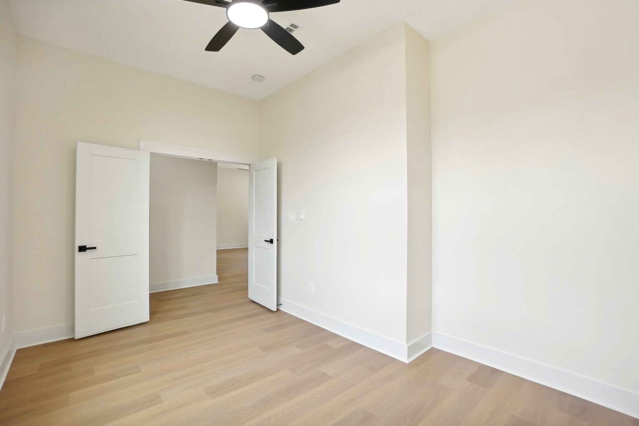 542 PEMBERTON HILL Road , Dallas, TX, 75217 | 20720144 | Realty Texas LLC