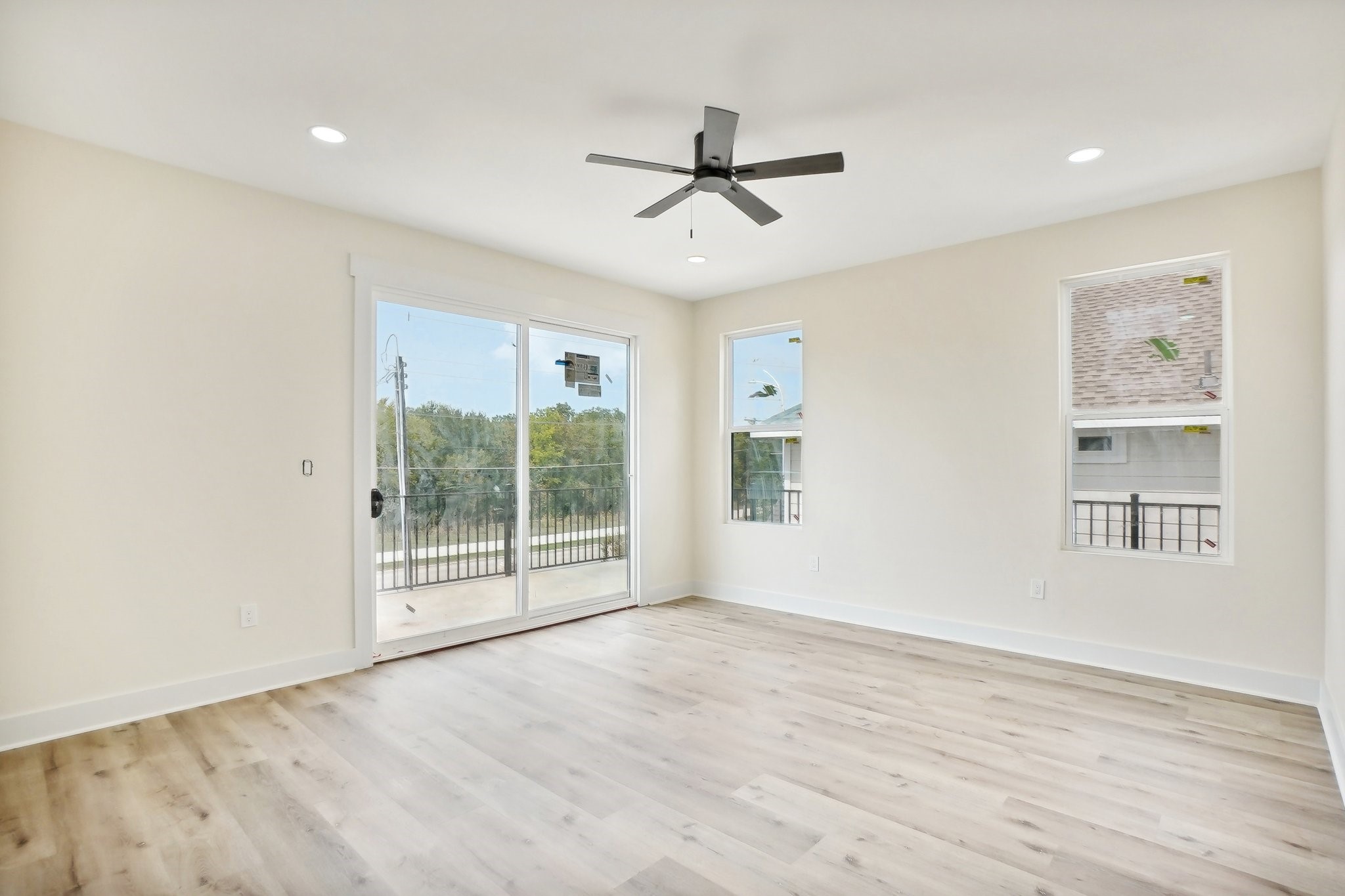 542 PEMBERTON HILL Road , Dallas, TX, 75217 | 20720144 | Realty Texas LLC