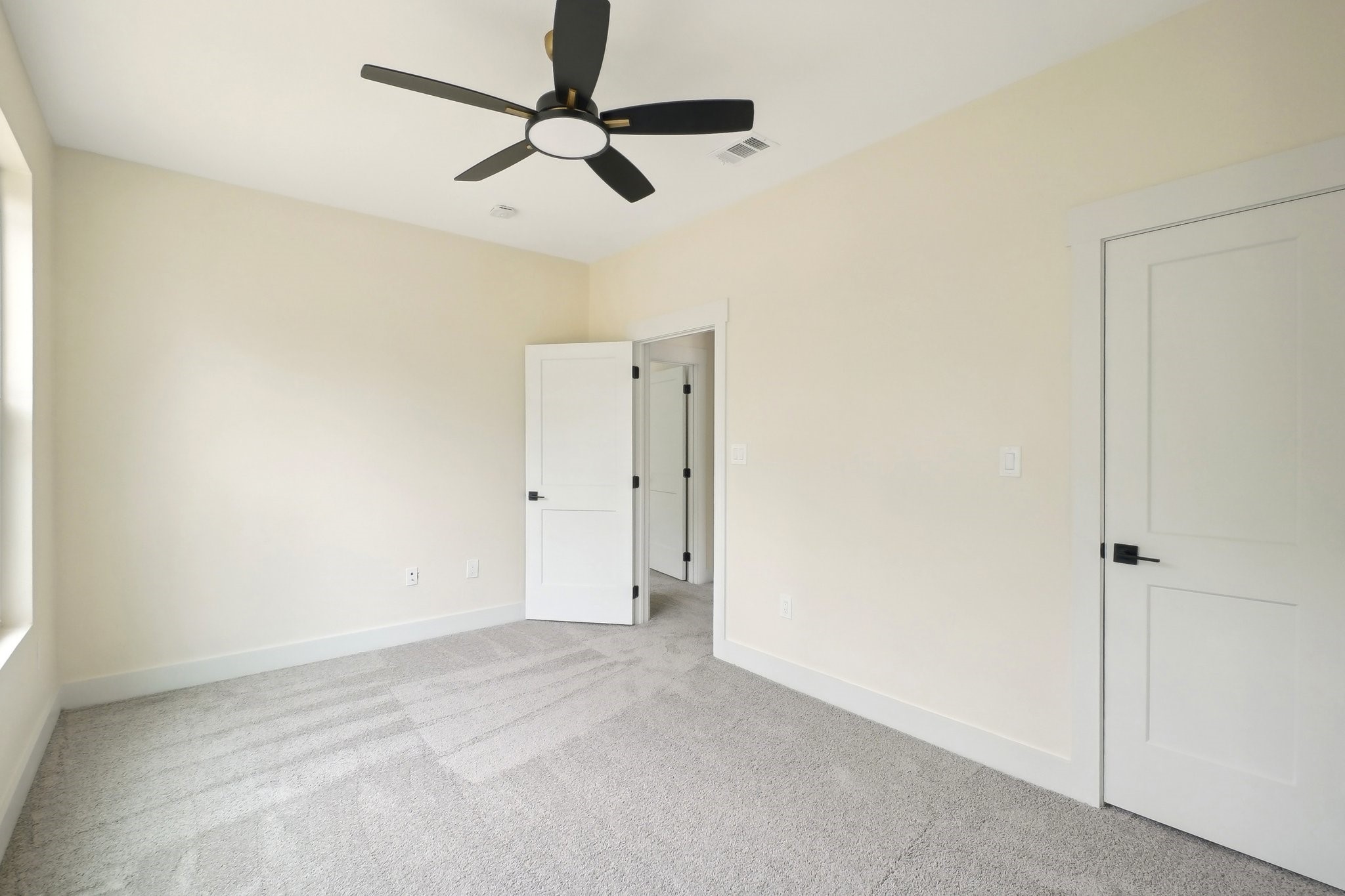 542 PEMBERTON HILL Road , Dallas, TX, 75217 | 20720144 | Realty Texas LLC