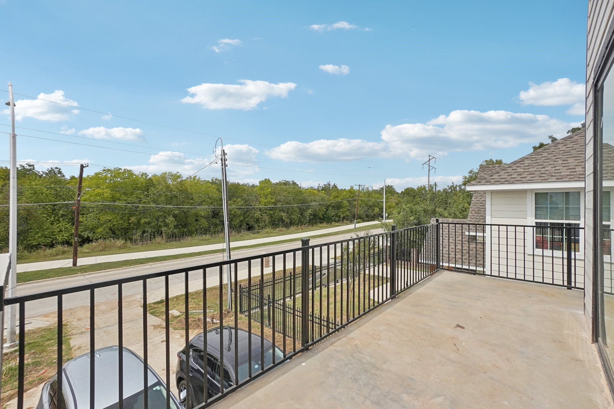 542 PEMBERTON HILL Road , Dallas, TX, 75217 | 20720144 | Realty Texas LLC