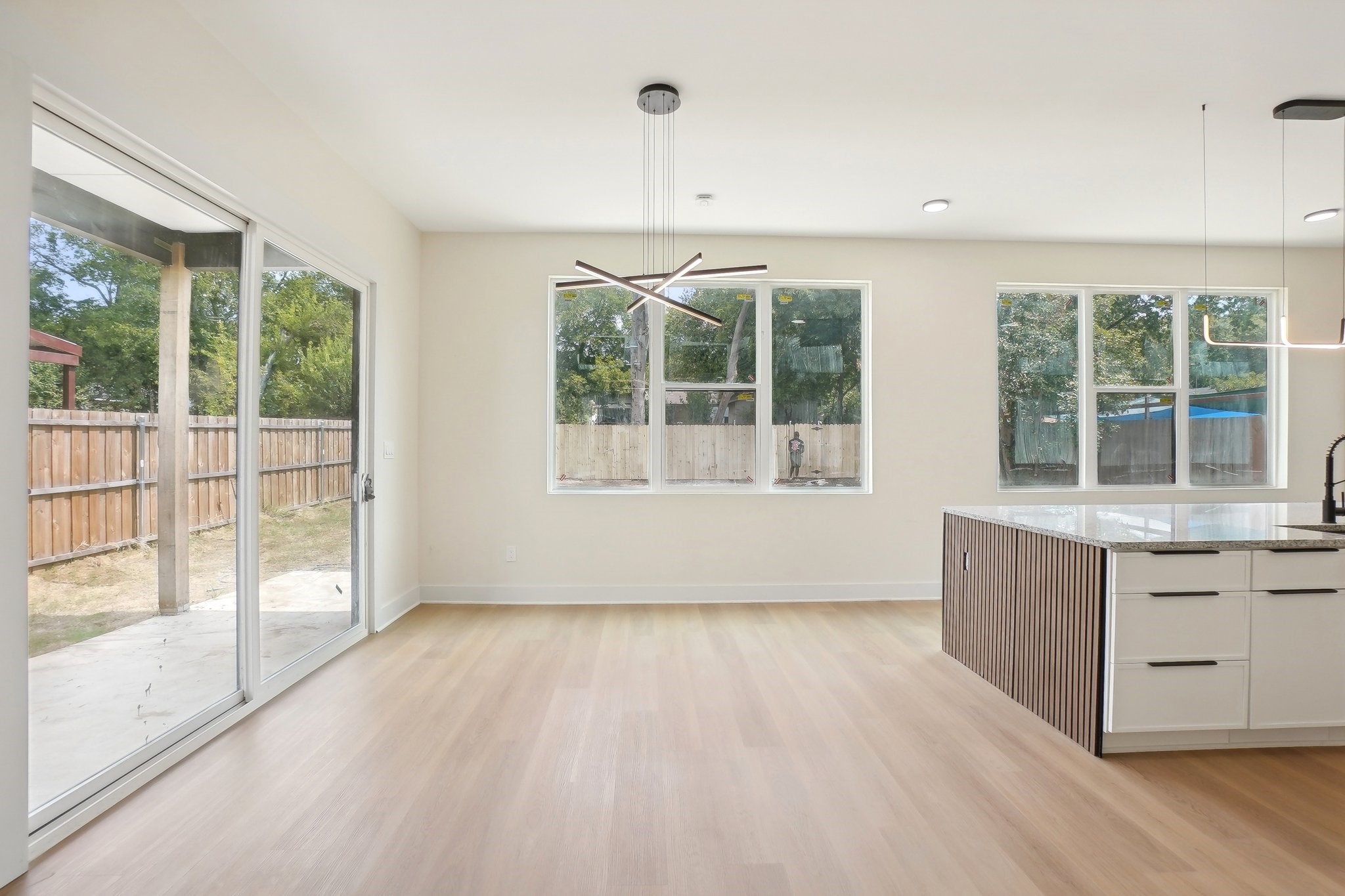 542 PEMBERTON HILL Road , Dallas, TX, 75217 | 20720144 | Realty Texas LLC