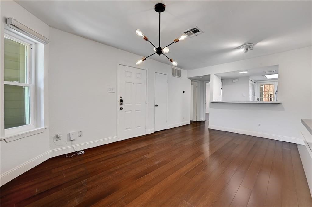 2104 Cullen Avenue 4-117 , Austin, TX, 78757 | 6333440 | Realty Texas LLC
