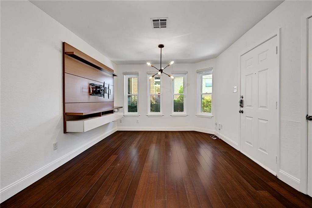 2104 Cullen Avenue 4-117 , Austin, TX, 78757 | 6333440 | Realty Texas LLC