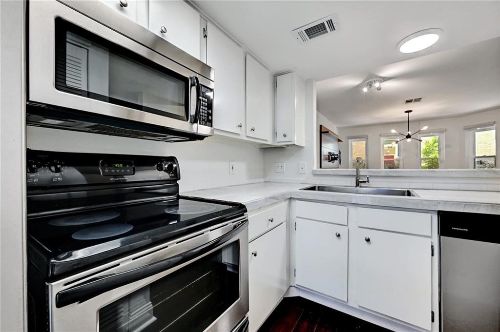 2104 Cullen Avenue 4-117 , Austin, TX, 78757 | 6333440 | Realty Texas LLC