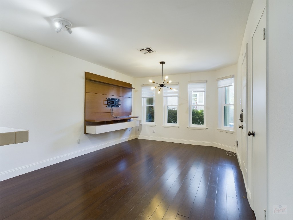 2104 Cullen Avenue 4-117 , Austin, TX, 78757 | 6333440 | Realty Texas LLC