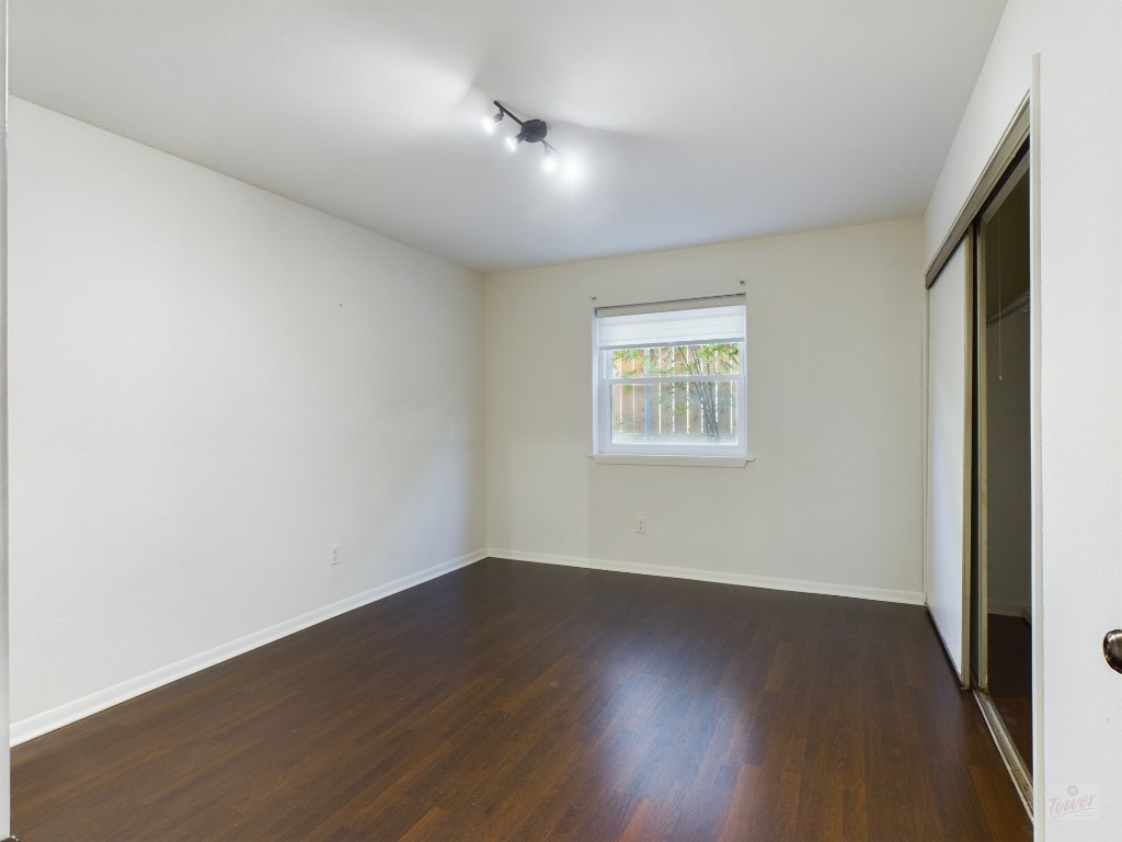 2104 Cullen Avenue 4-117 , Austin, TX, 78757 | 6333440 | Realty Texas LLC