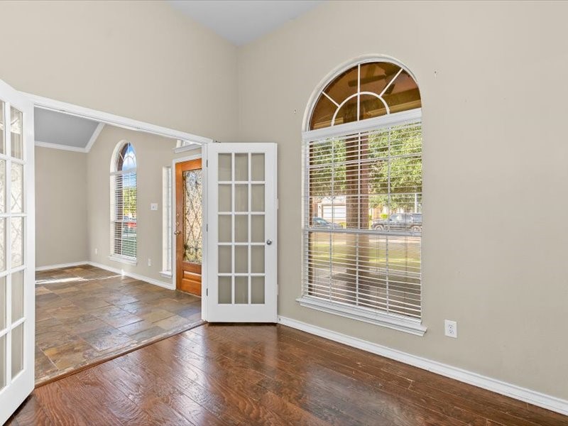 120 Emory Fields Drive , Hutto, TX, 78634 | 8984312 | Realty Texas LLC