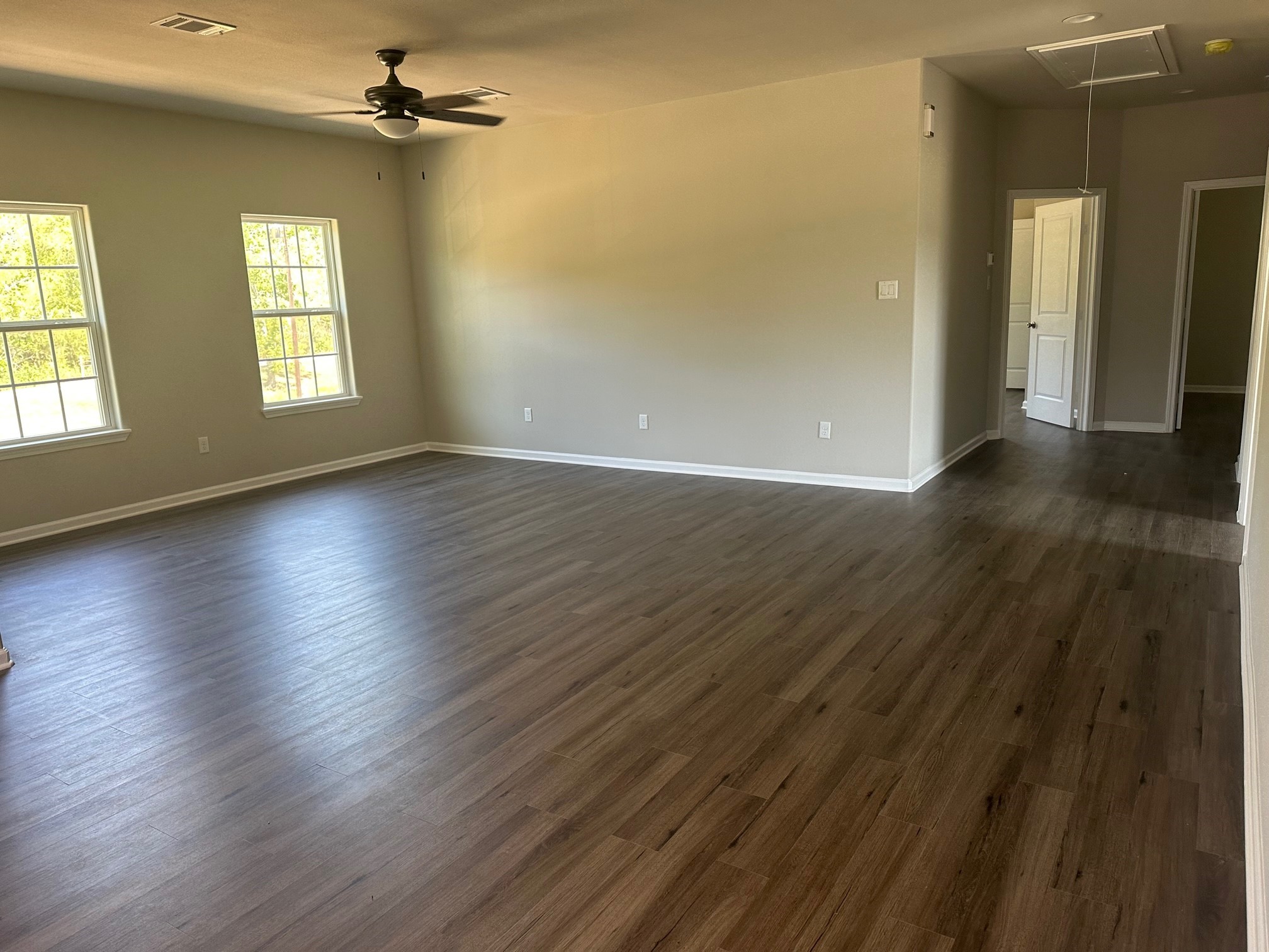 3701 County Road 611 , Angleton, TX, 77515 | 92844523 | Realty Texas LLC