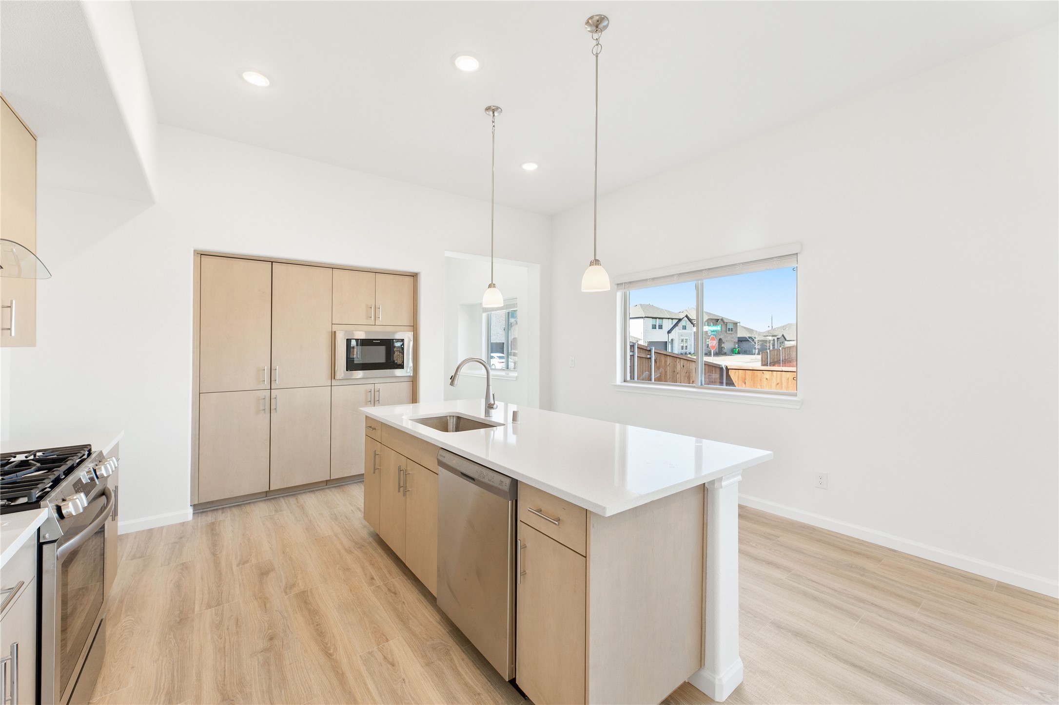 1505 Laurel Avenue , Aubrey, TX, 76227 | 20719336 | Realty Texas LLC