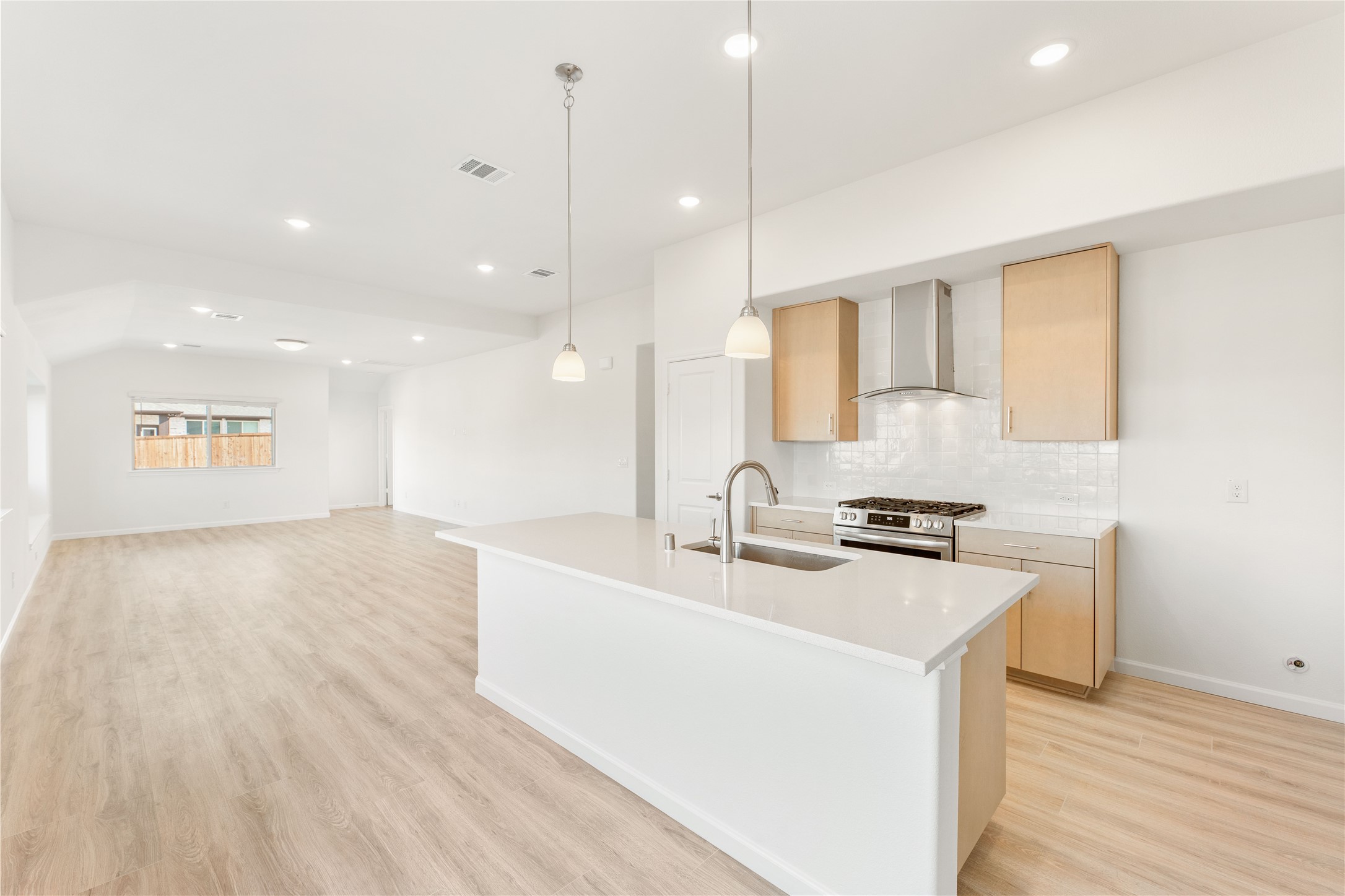 1505 Laurel Avenue , Aubrey, TX, 76227 | 20719336 | Realty Texas LLC