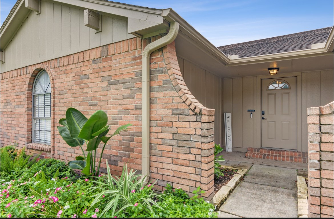 9734 Barmont Drive , La Porte, TX, 77571 | 51208849 | Realty Texas LLC