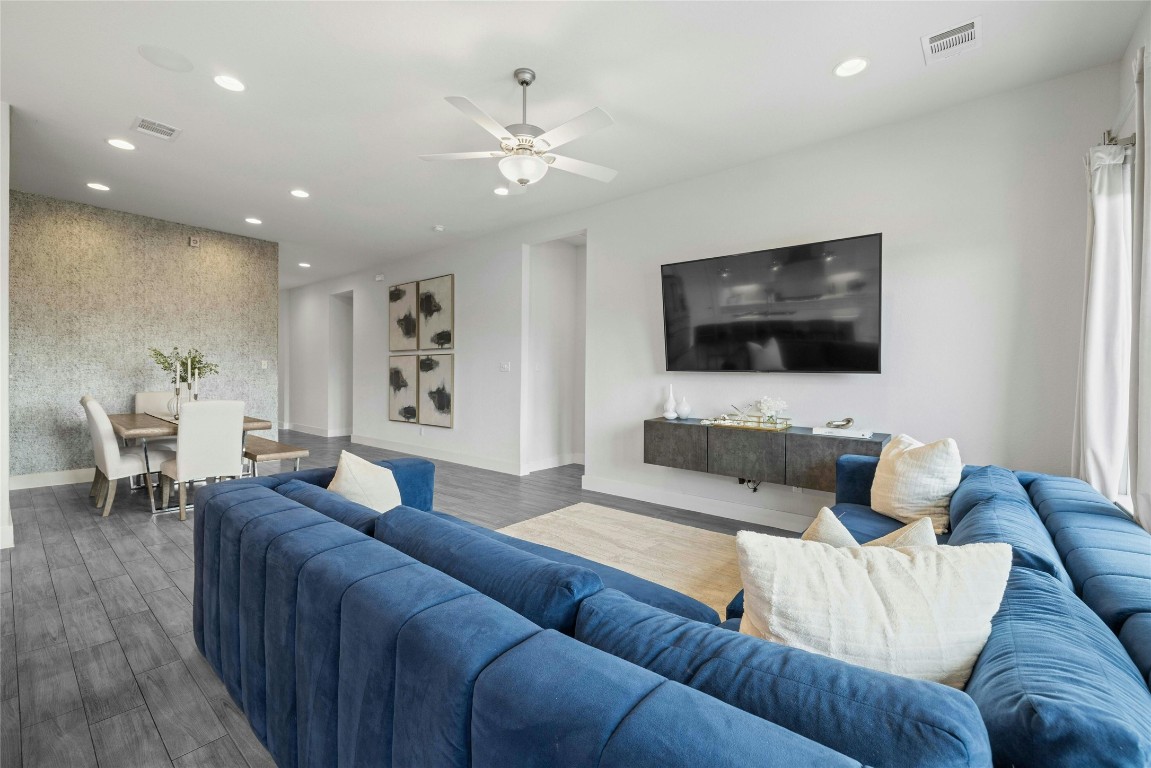 2025 La Gabriella Lane , Leander, TX, 78641 | 6650570 | Realty Texas LLC