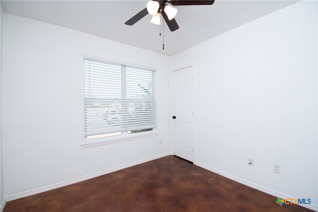 235 N Mary Jo Drive B , Harker Heights, TX, 76548 | 556083 | Realty Texas LLC