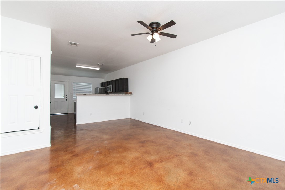 235 N Mary Jo Drive B , Harker Heights, TX, 76548 | 556083 | Realty Texas LLC
