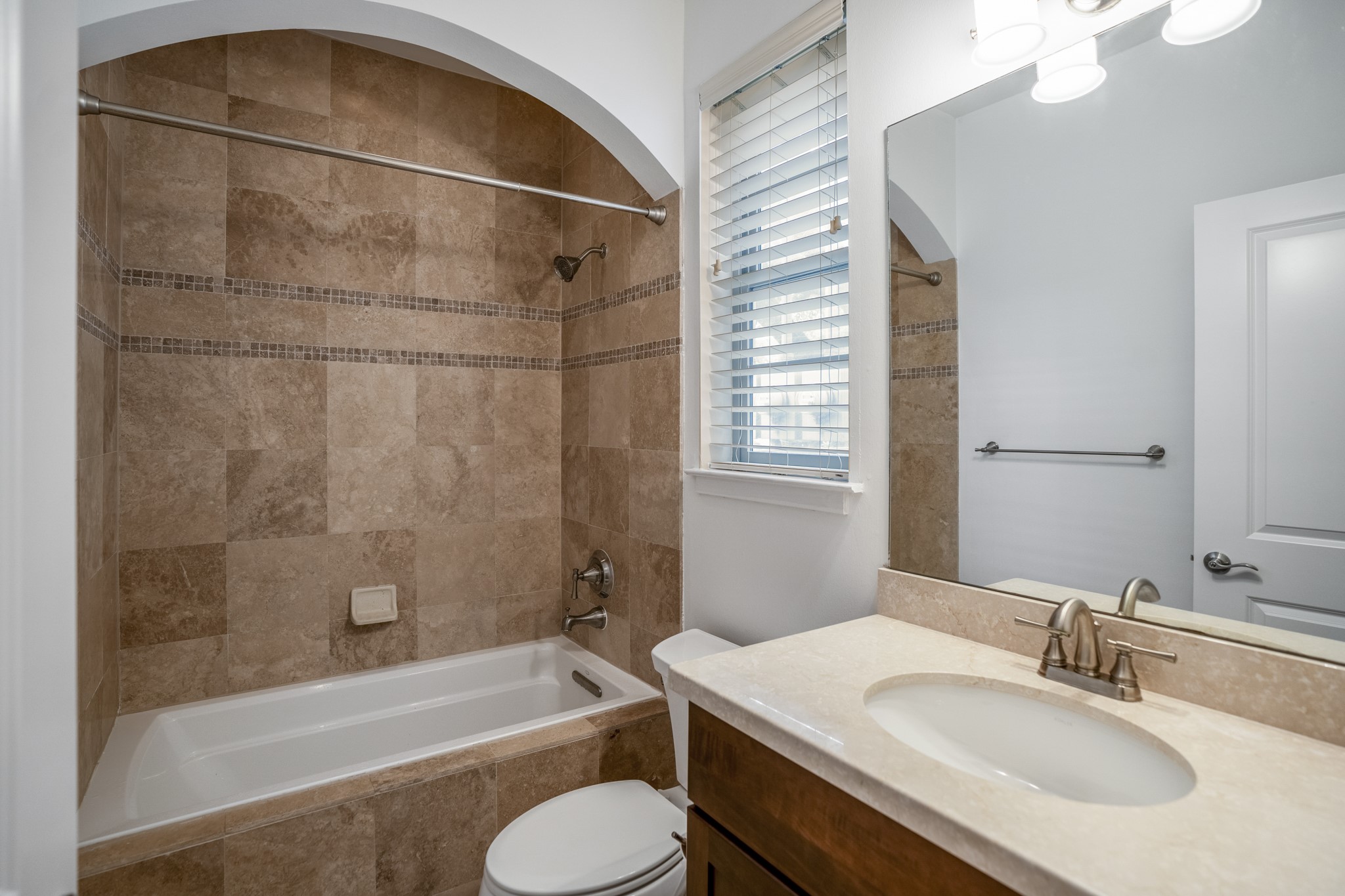 4102 Roseland Street , Houston, TX, 77006 | 20973789 | Realty Texas LLC