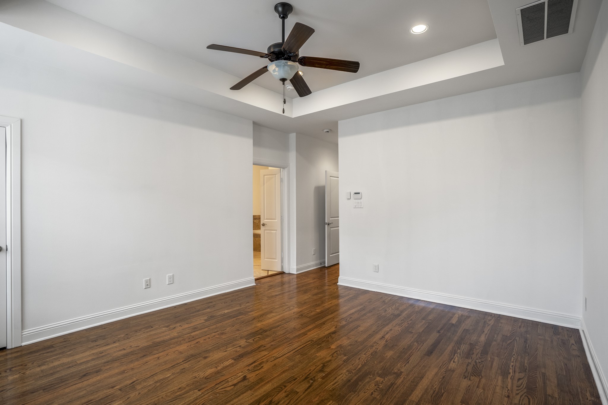 4102 Roseland Street , Houston, TX, 77006 | 20973789 | Realty Texas LLC