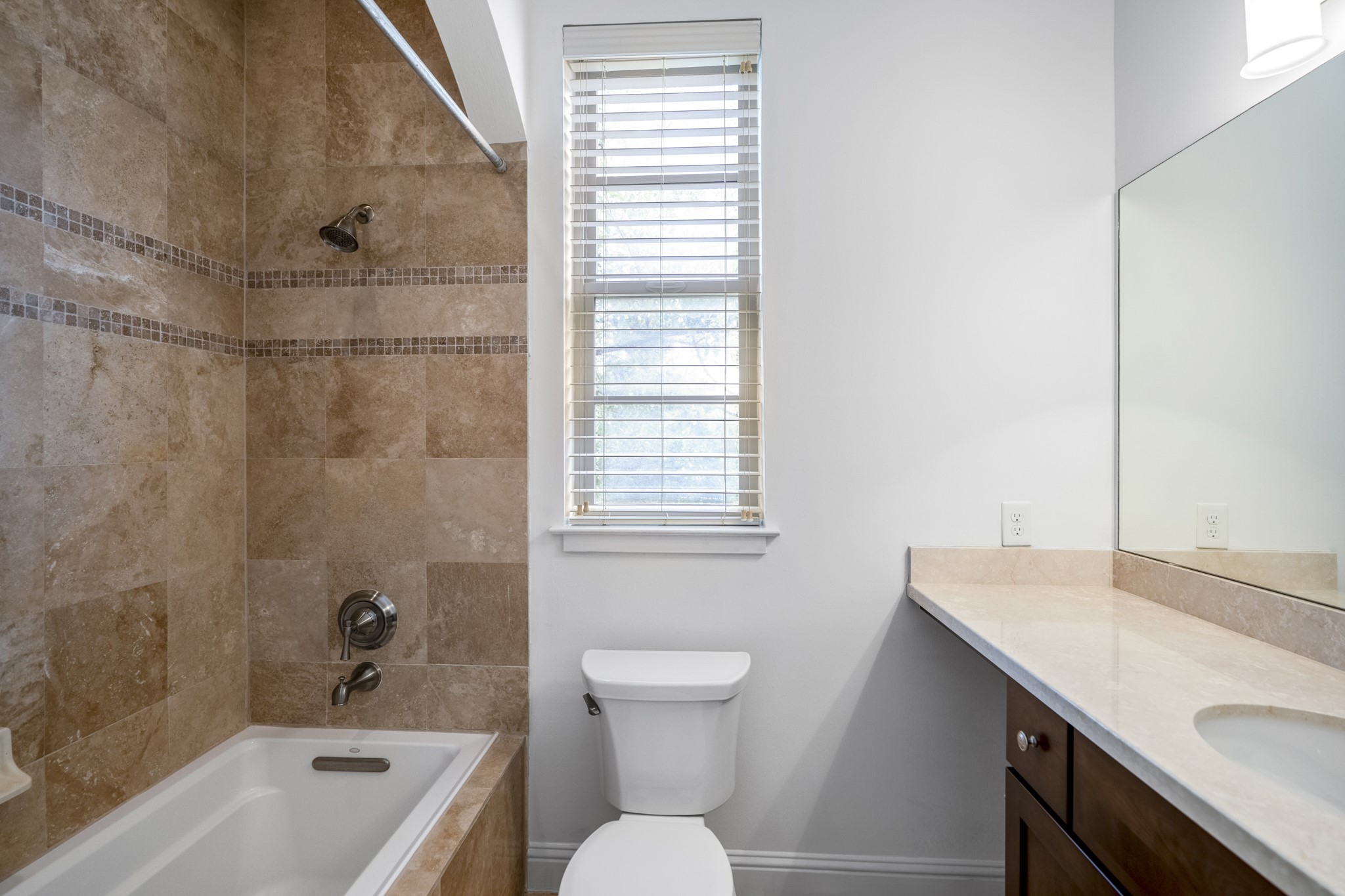 4102 Roseland Street , Houston, TX, 77006 | 20973789 | Realty Texas LLC