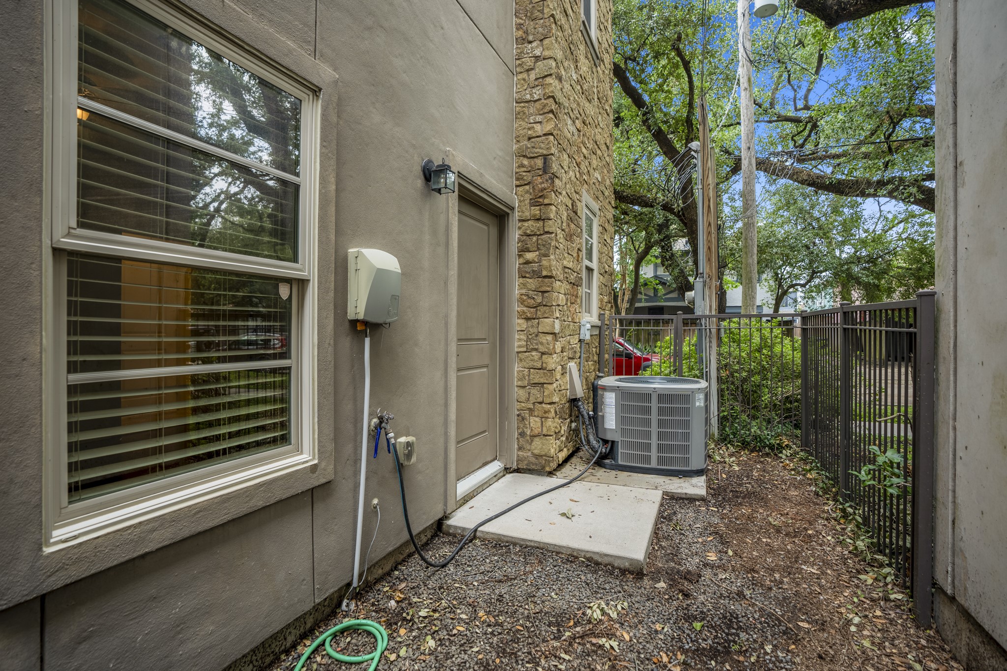 4102 Roseland Street , Houston, TX, 77006 | 20973789 | Realty Texas LLC