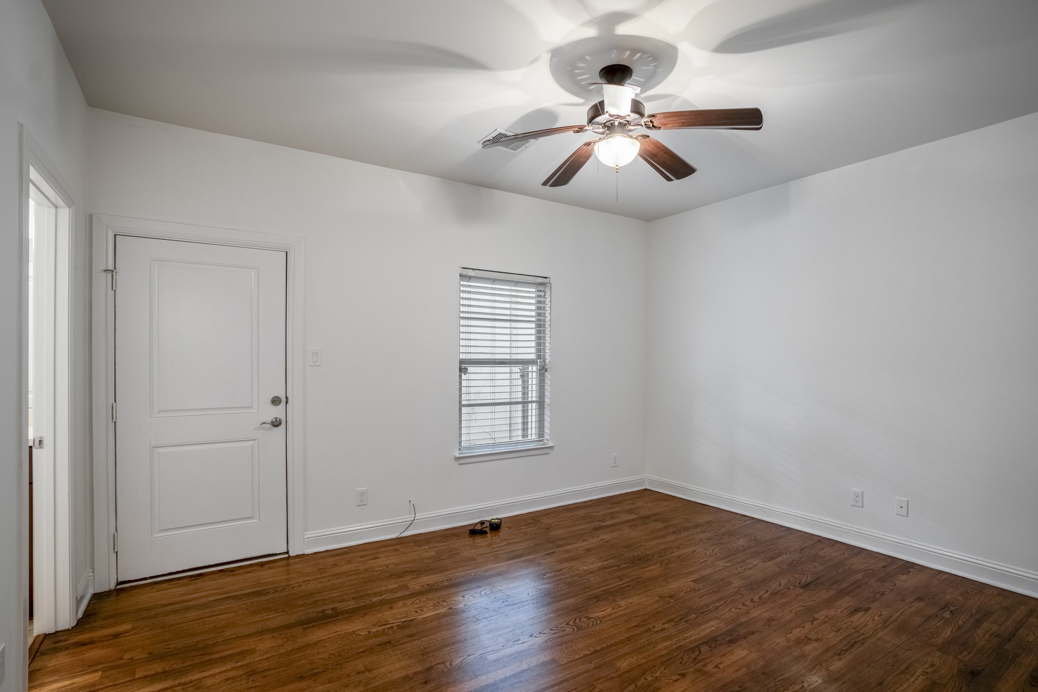 4102 Roseland Street , Houston, TX, 77006 | 20973789 | Realty Texas LLC