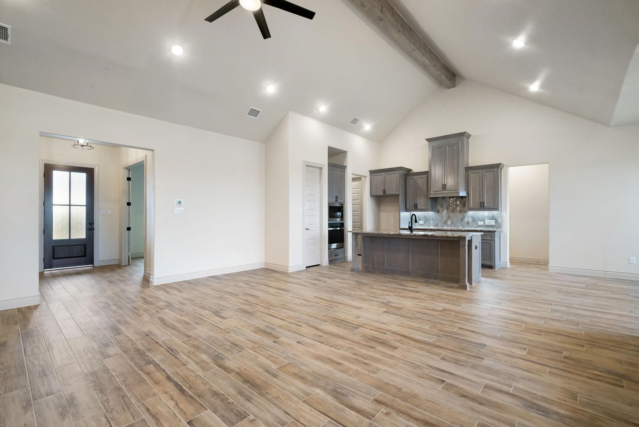 195 Coalson Crossing , Azle, TX, 76020 | 20724913 | Realty Texas LLC