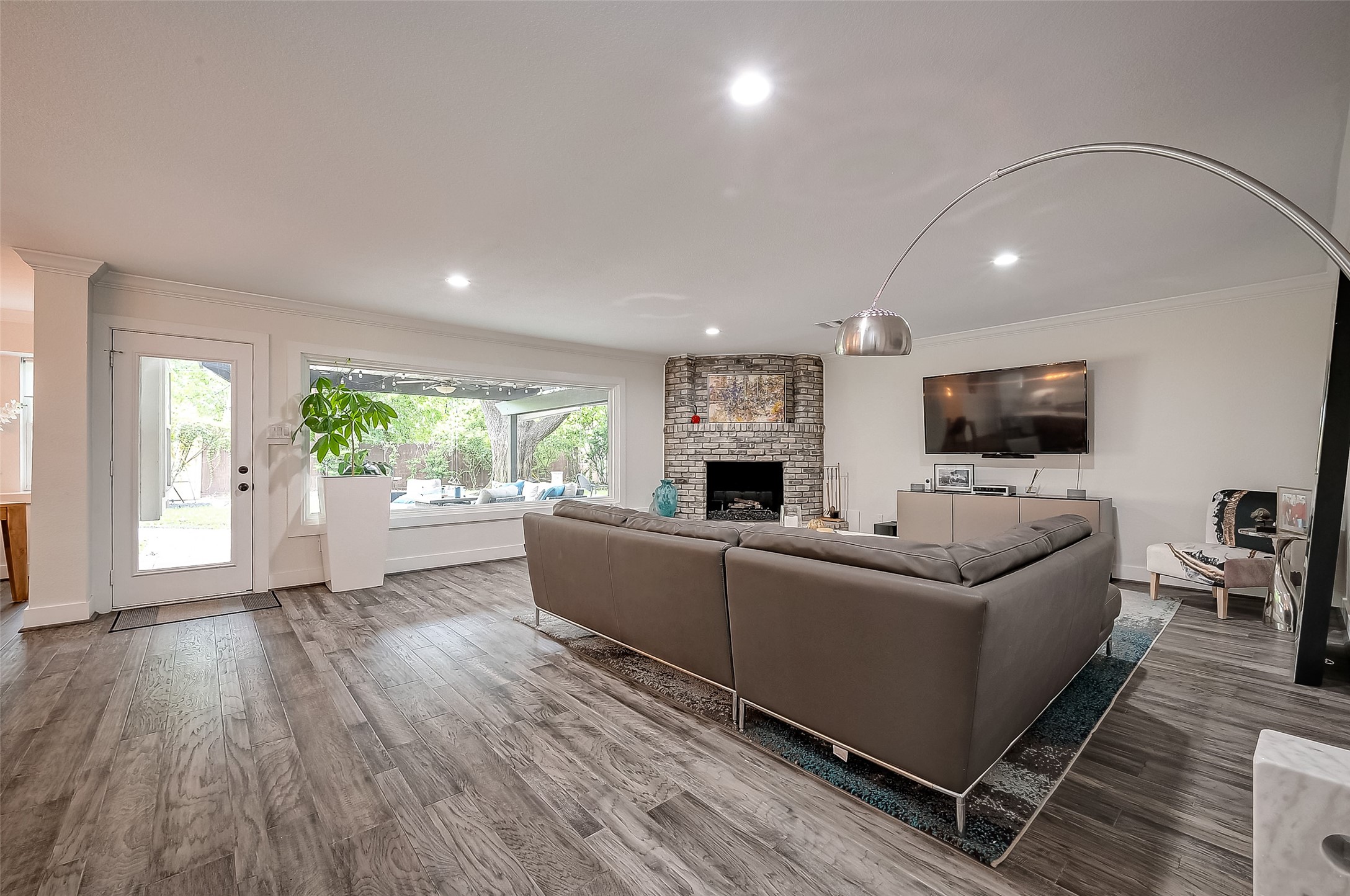 12902 Kimberley Lane , Houston, TX, 77079 | 92704296 | Realty Texas LLC