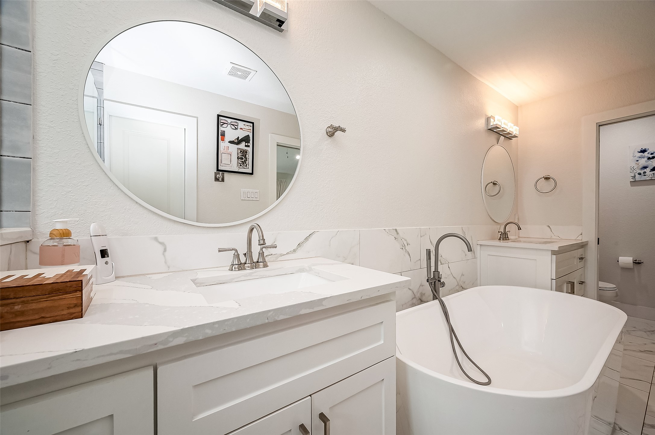 12902 Kimberley Lane , Houston, TX, 77079 | 92704296 | Realty Texas LLC