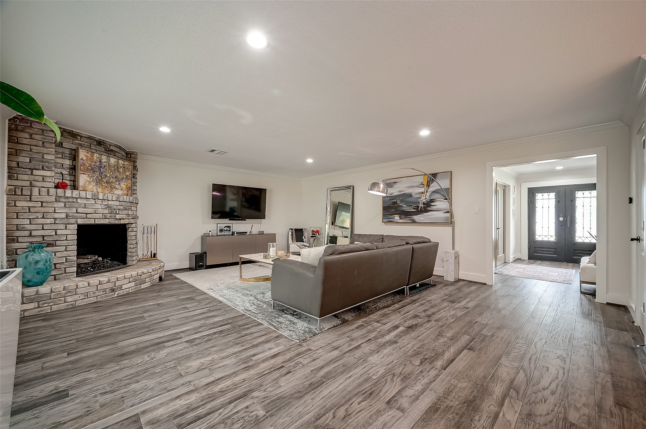 12902 Kimberley Lane , Houston, TX, 77079 | 92704296 | Realty Texas LLC