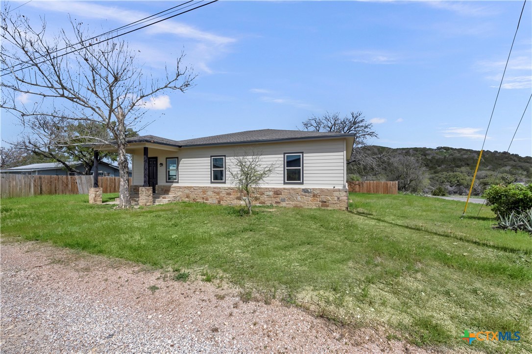 400 Zuleme Street , Burnet, TX, 78611 | 556360 | Realty Texas LLC