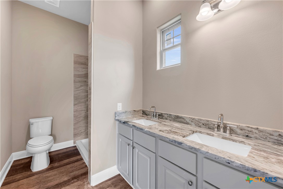 400 Zuleme Street , Burnet, TX, 78611 | 556360 | Realty Texas LLC