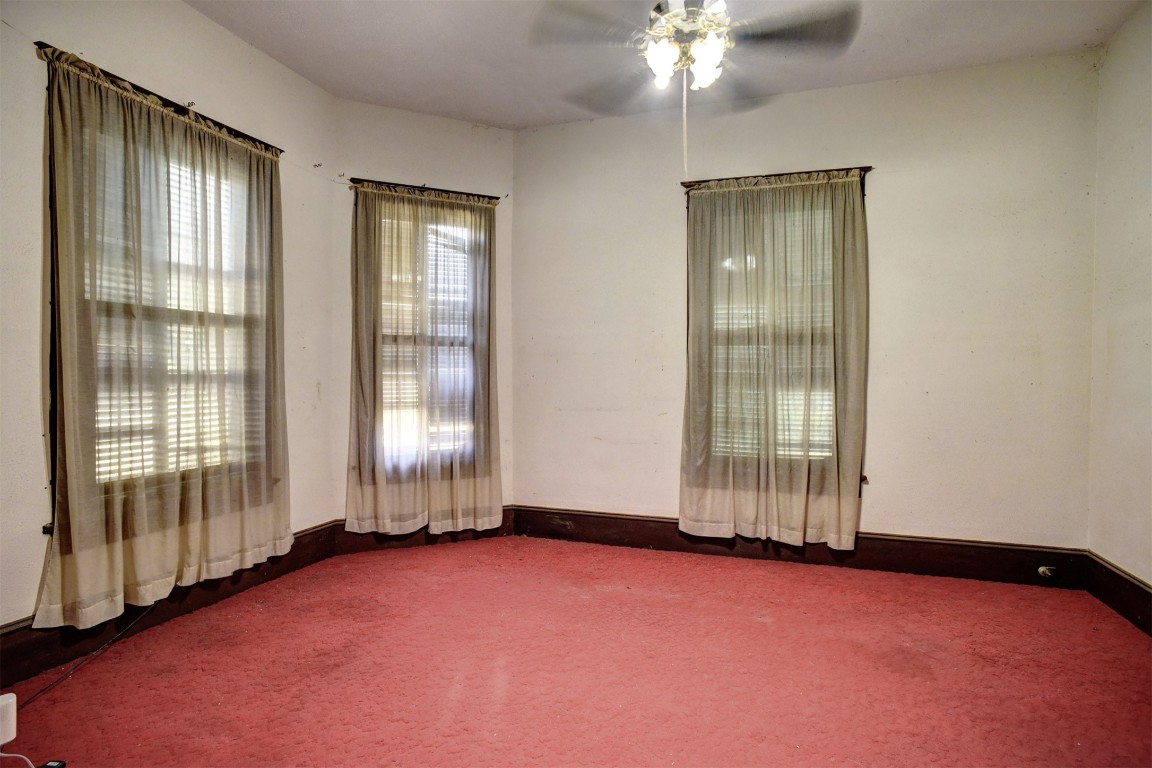 1005 Pecan Street , Bastrop, TX, 78602 | 3077660 | Realty Texas LLC