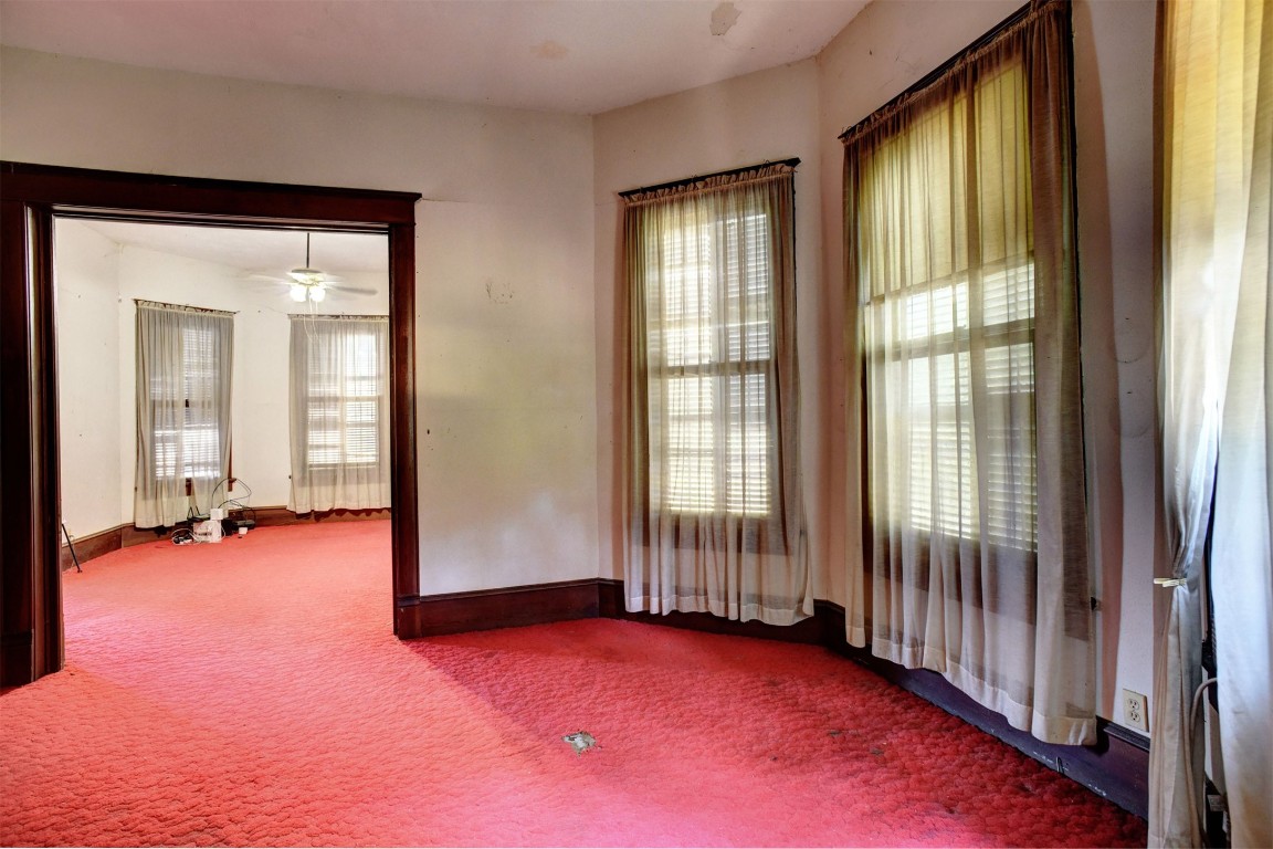 1005 Pecan Street , Bastrop, TX, 78602 | 3077660 | Realty Texas LLC